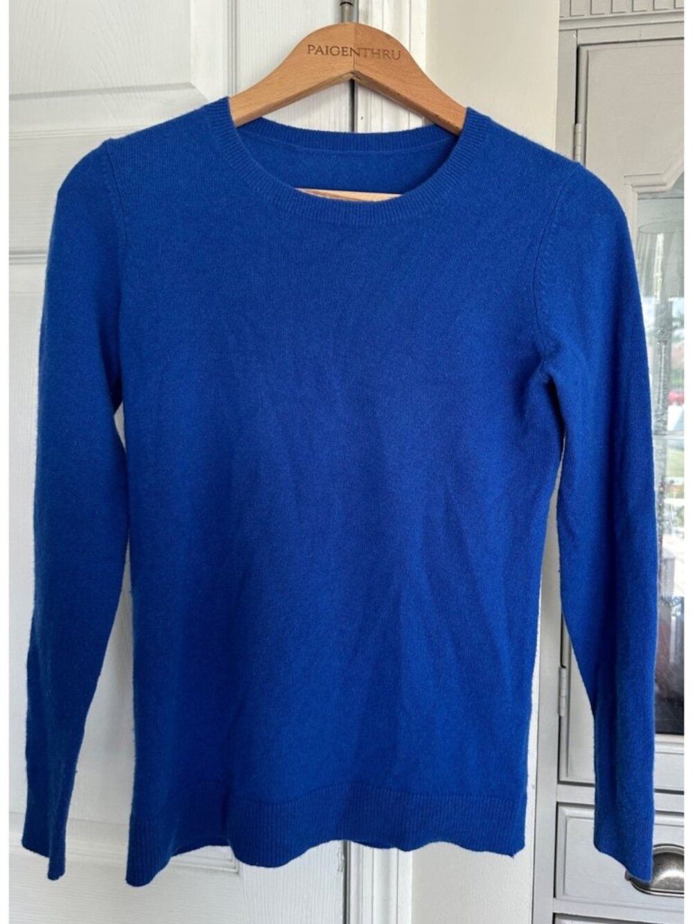 100% Cashmere Royal Blue Crewneck Sweater XS Old Money Timeless